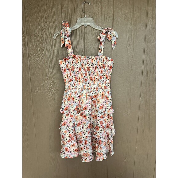Altar’d State Tiered Floral Mini Dresse Size Large Tie Straps Stretch Ruffle - Picture 1 of 7